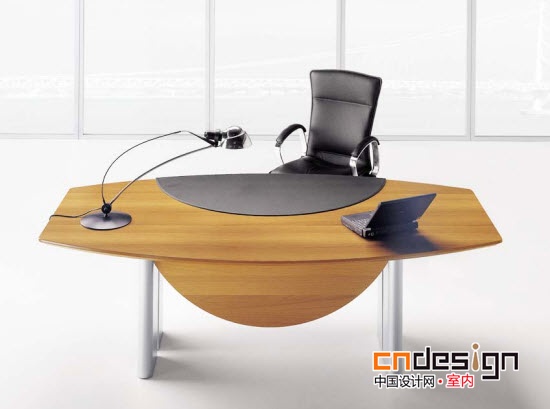 创意赋能 品牌管理视角下的办公桌设计新趋势